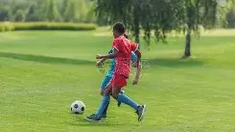 曹格与吴速玲疑似分隔两地，婚变传闻四起，经纪人坚定三字回应澄清